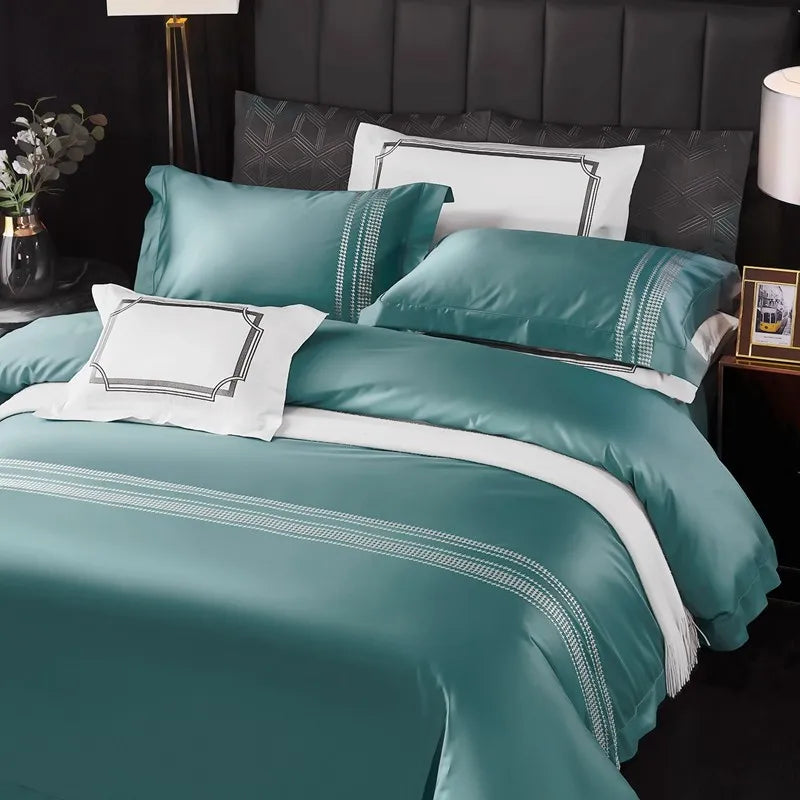 Calindra Vale Bedding Set