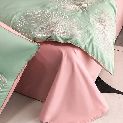 Lavish Bloom Bedding Set