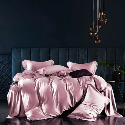 Voryn Crest Bedding Set